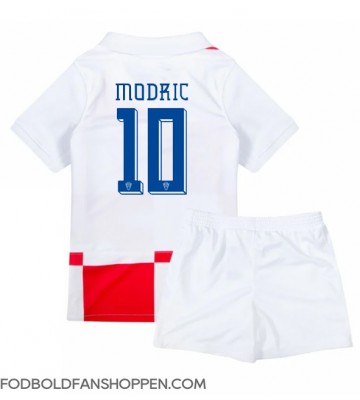 Kroatien Luka Modric #10 Hjemmebanetrøje Børn EM 2024 Kortærmet (+ Korte bukser)